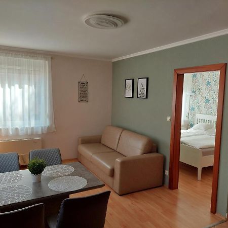 Elek Apartmanhaz Hajdúszoboszló Zewnętrze zdjęcie