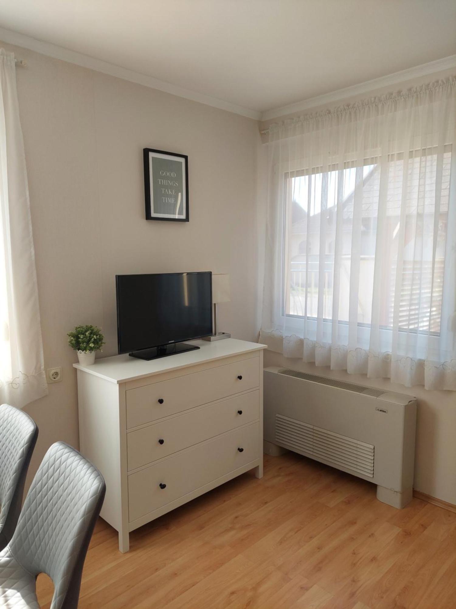 Elek Apartmanhaz Hajdúszoboszló Zewnętrze zdjęcie